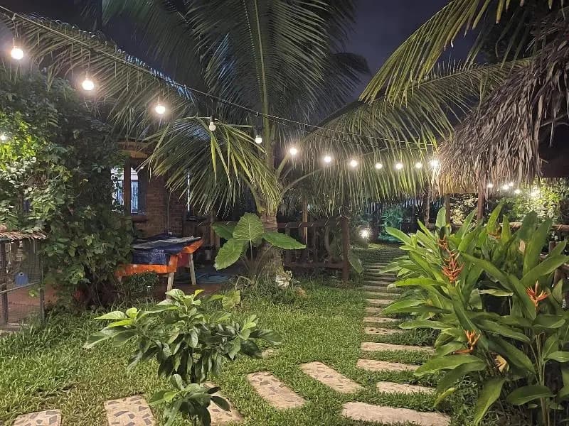 Phoenix Hotel Bungalow - photo 10