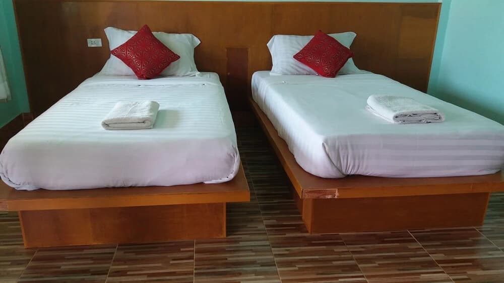 Lanta School Beach Resort - photo 33