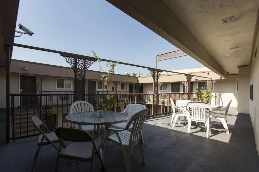 The Beverly House by AGA - Beverly Hills - photo 12