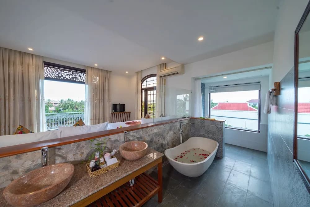M2luxe Nipa Riverside Hoian - photo 19