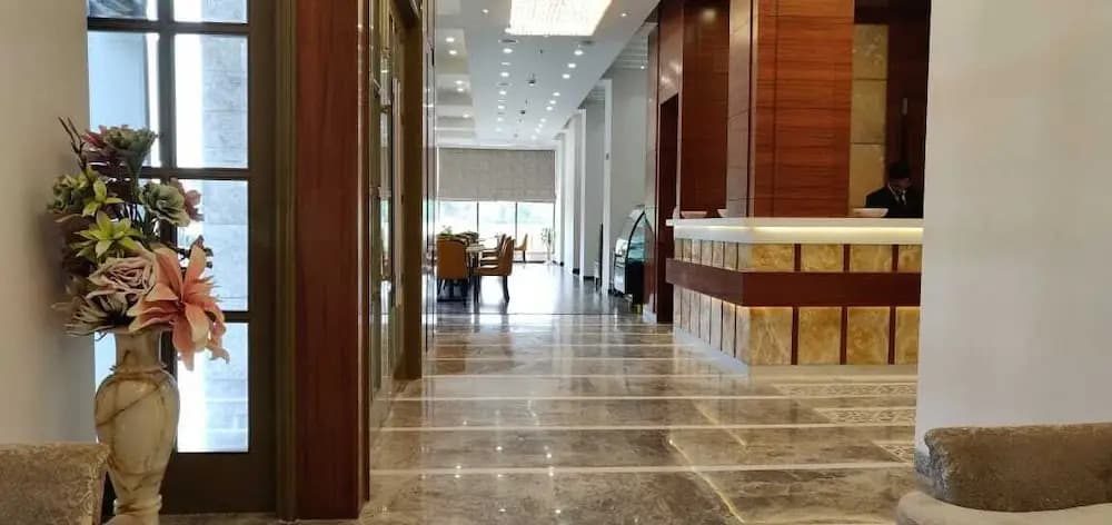 Hotel LA - photo 2