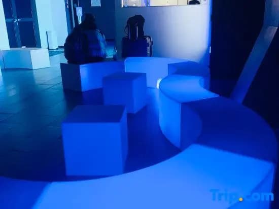 Space Night Capsule Hotel - photo 5