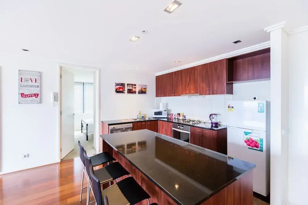 MORGAN, 2BDR Southbank Apartment - photo 10