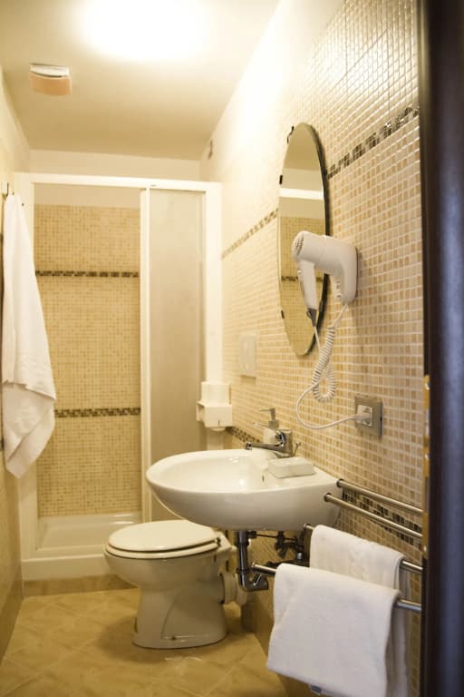 Mosaic Guest House - photo 8