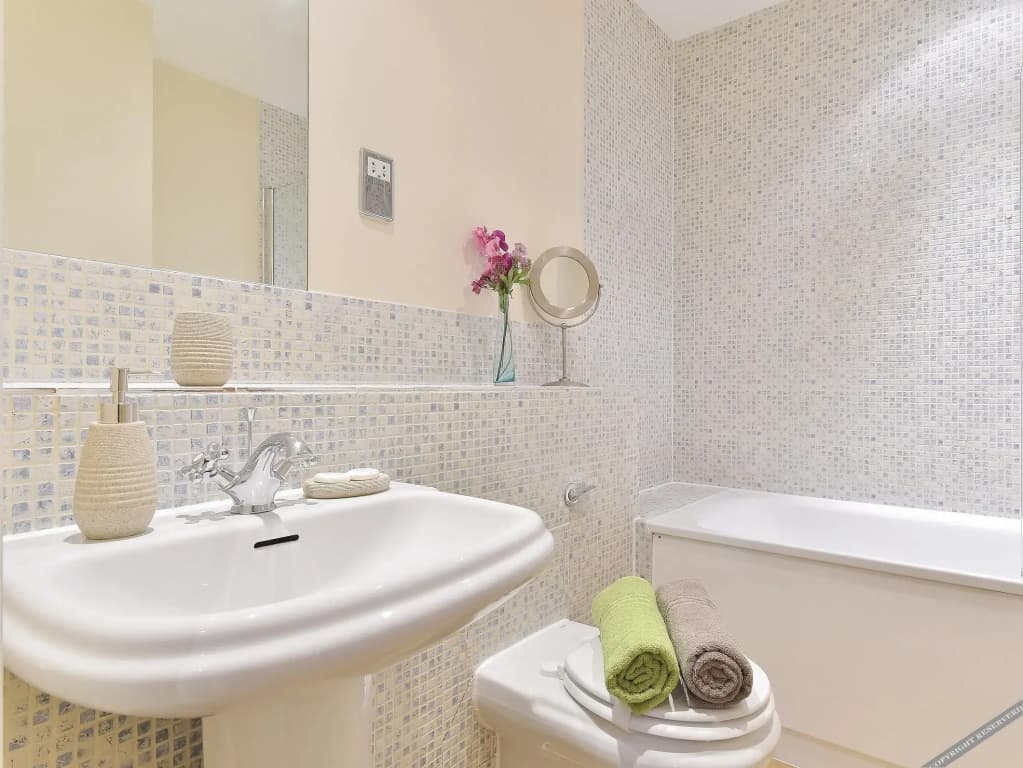 Farringdon Apartments - photo 6