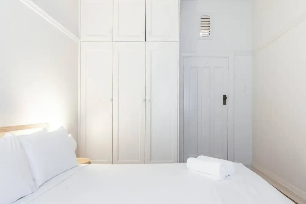 Spacious Art Deco Apartment in Darlinghurst - photo 3