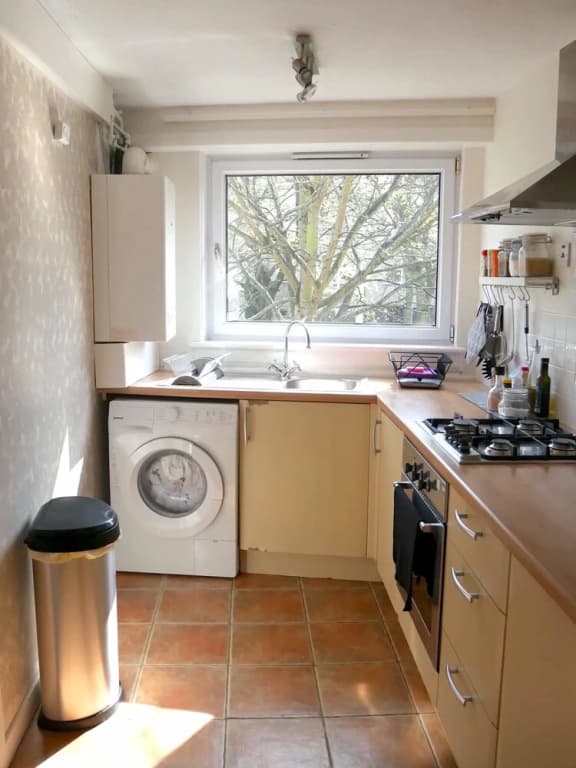 Bright 2 Double Bedrooms Apartment - photo 9
