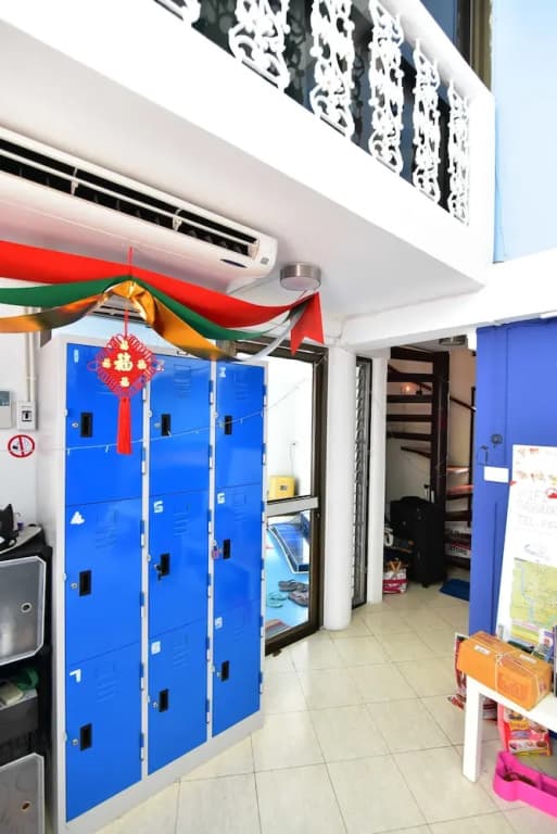 Lazy Blue House - Hostel - photo 11