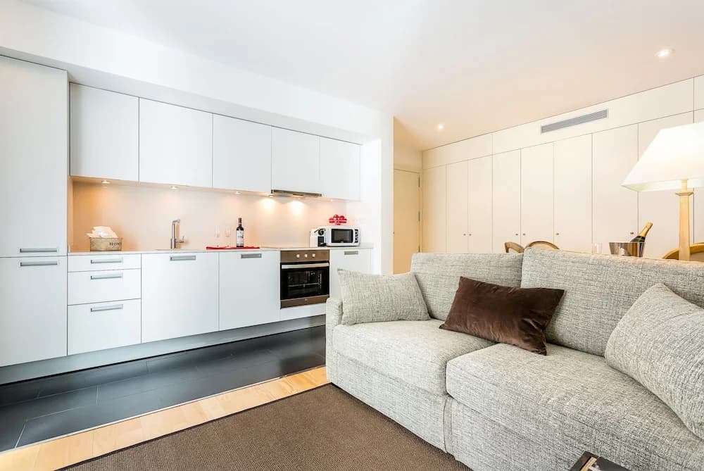 Urban District - MA31 Apartments - photo 4