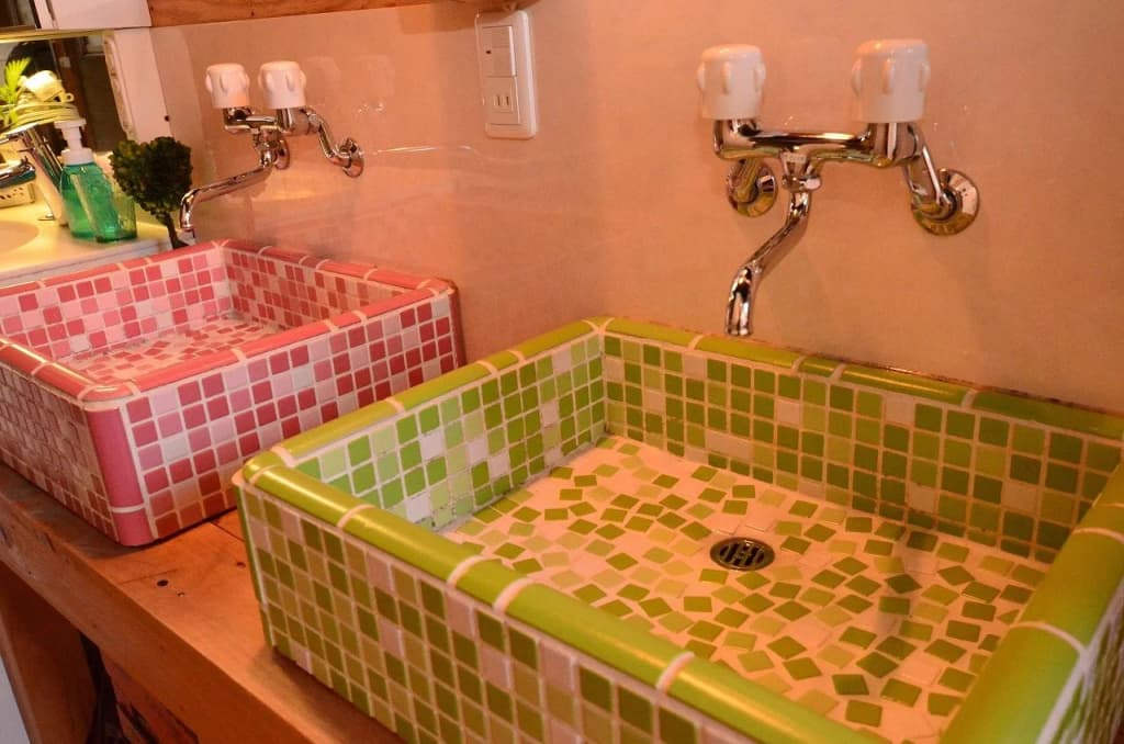 Colours - Hostel - photo 10