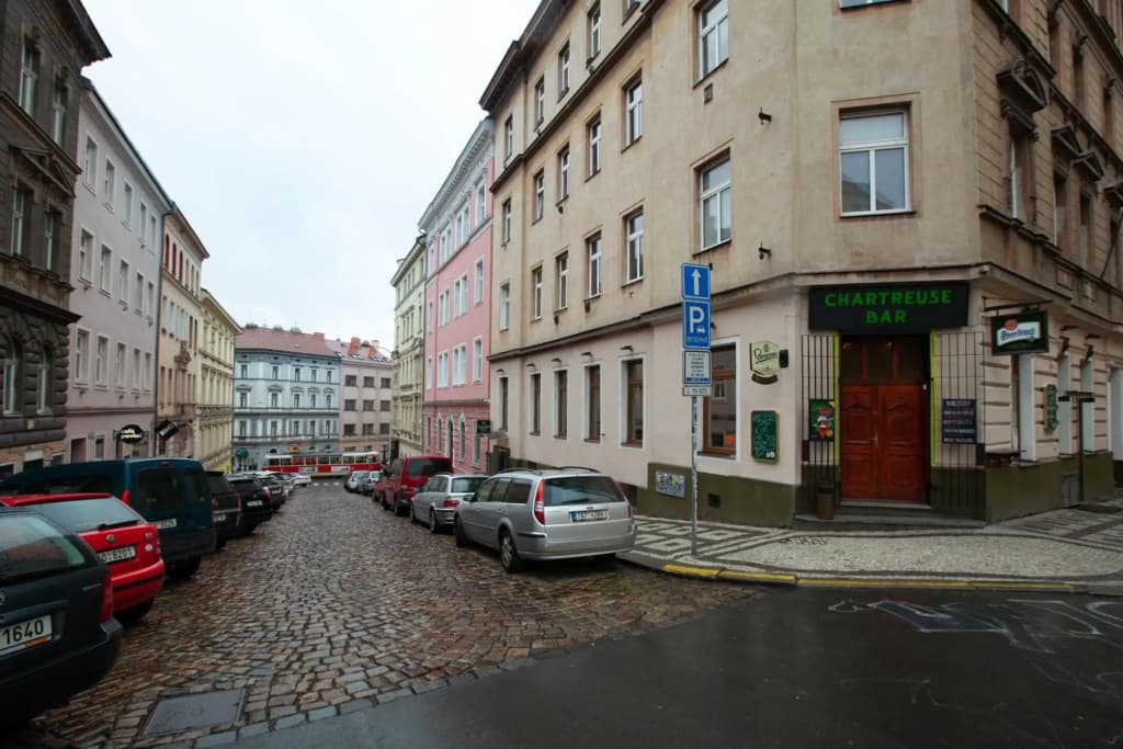 Zizkov Cosy Studio Apartments - photo 8