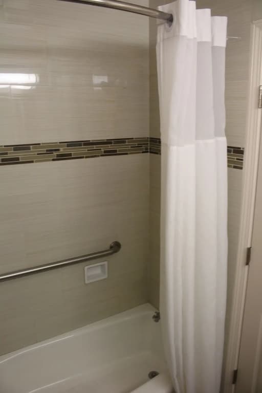 Bay Bridge Inn - photo 8