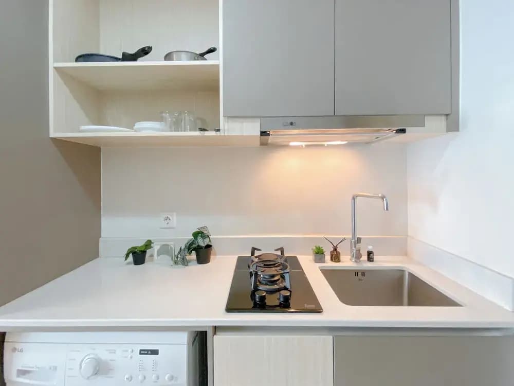 New Furnished Studio At Apartment Gold Coast - photo 14