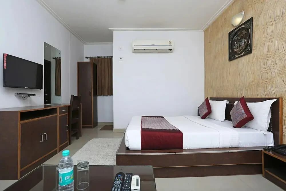 Hotel Om Paradise Near IGI Delhi Airport - photo 47
