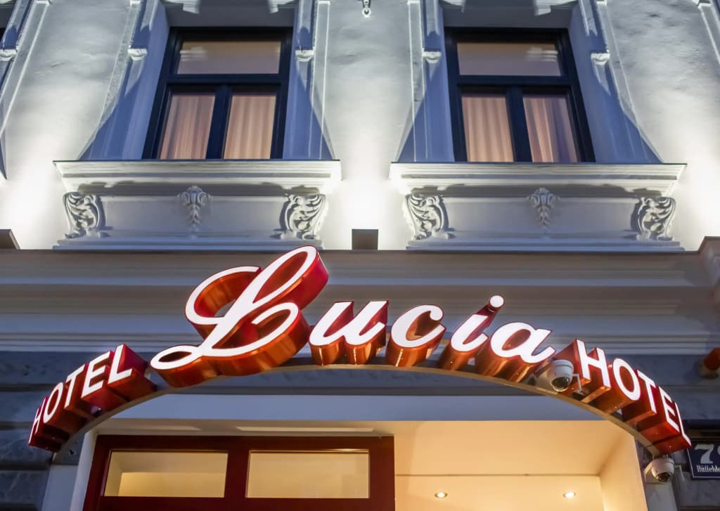 Hotel Lucia - photo 1