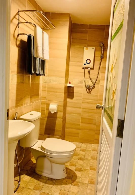 A7 Hotel Pattaya - photo 8
