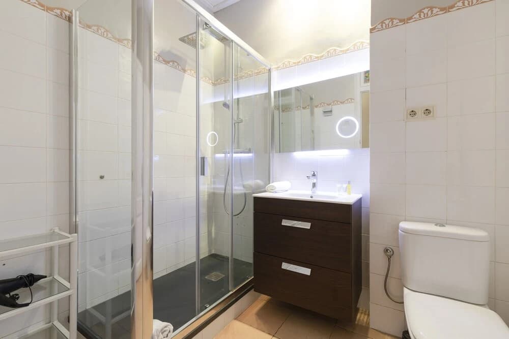 AB Casanova Apartment - photo 7