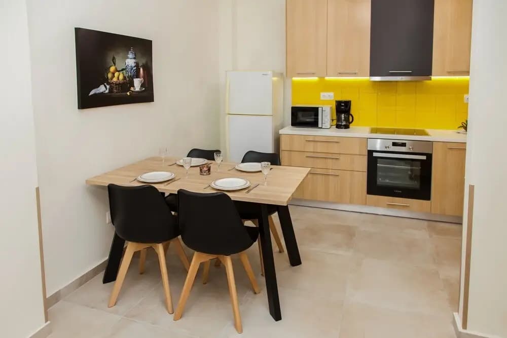Restfull Fully Renovated Apartment in Thisio - photo 12