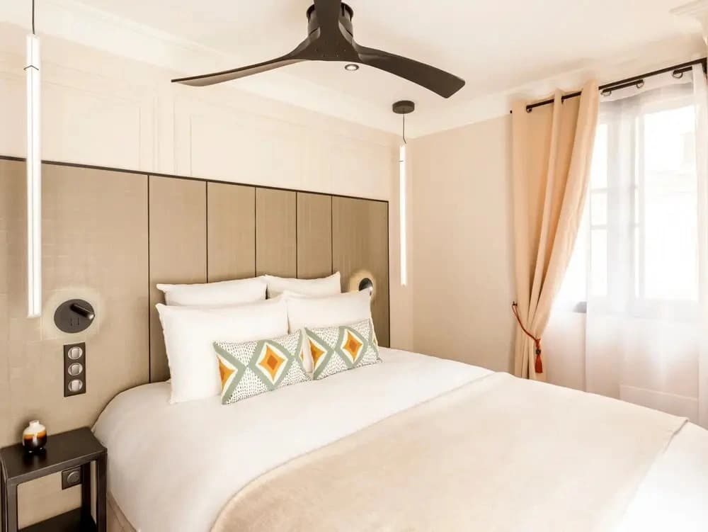 Merveil Luxury Suite - Bvd Saint Denis - photo 5