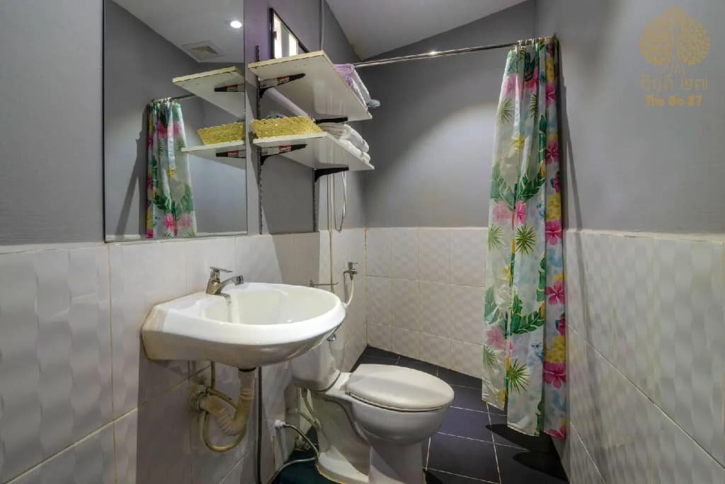 The BO 27 House - photo 7