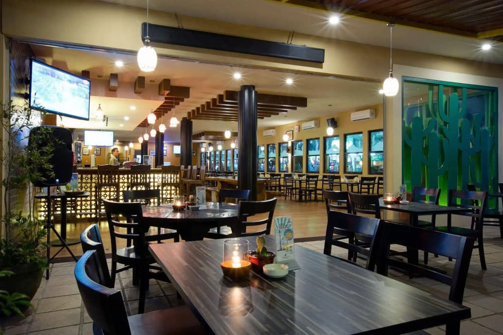 Kuta Station Hotel and Spa - photo 38