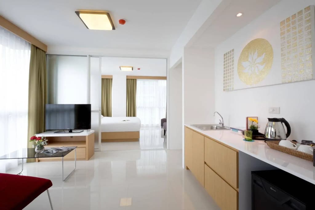 The Wide Suites - photo 17