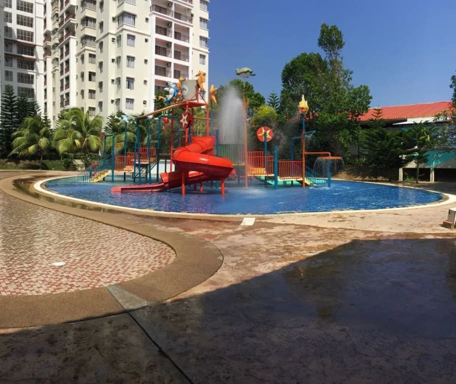 Homestay Bayou Lagoon Park Resort - photo 22