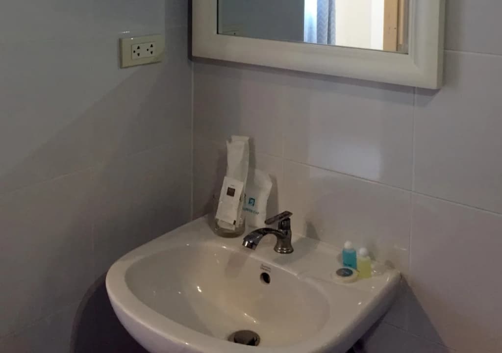 Bobby's Place - photo 6
