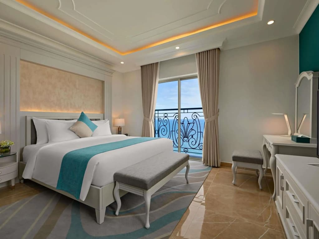 Skylight Hotel - photo 6