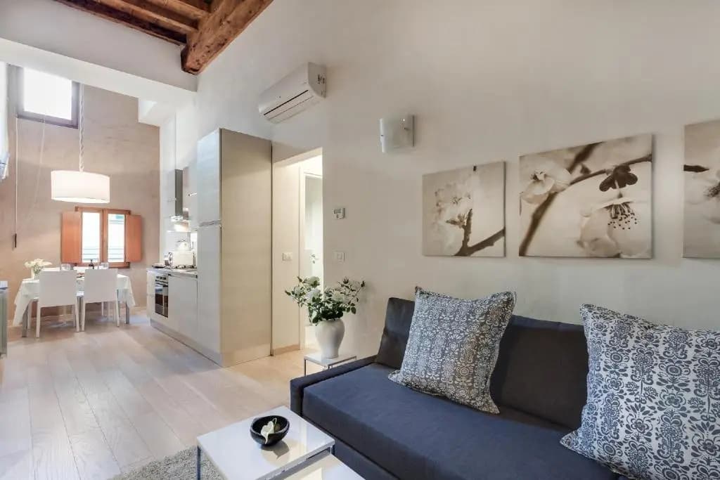 Uffizi-Ponte Vecchio Apartment - photo 4