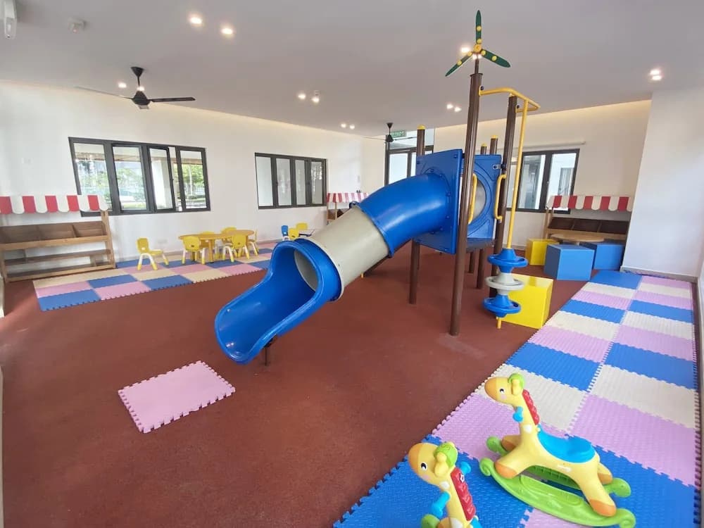 R&F TrexHomestay - photo 22