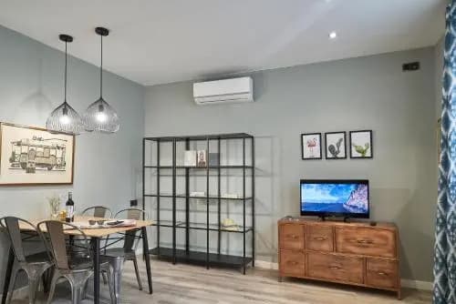 Cathedral Apartments - photo 4
