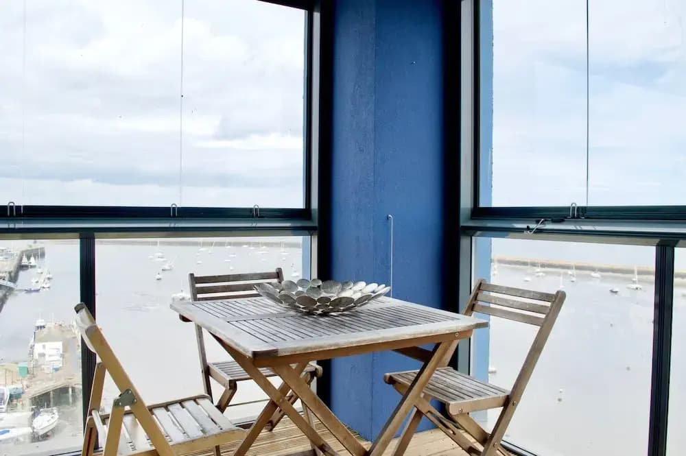 3 Bedroom Flat With 2 Balconies - photo 6
