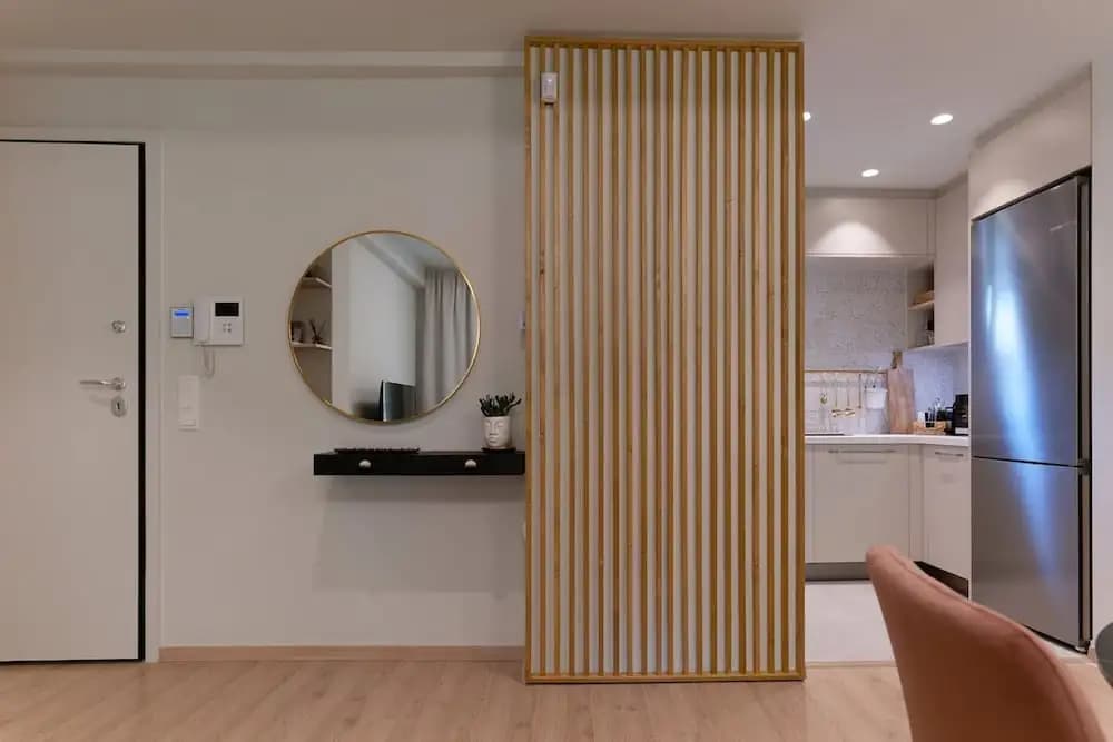 Acropolis Deluxe 1BR Apartment - photo 12