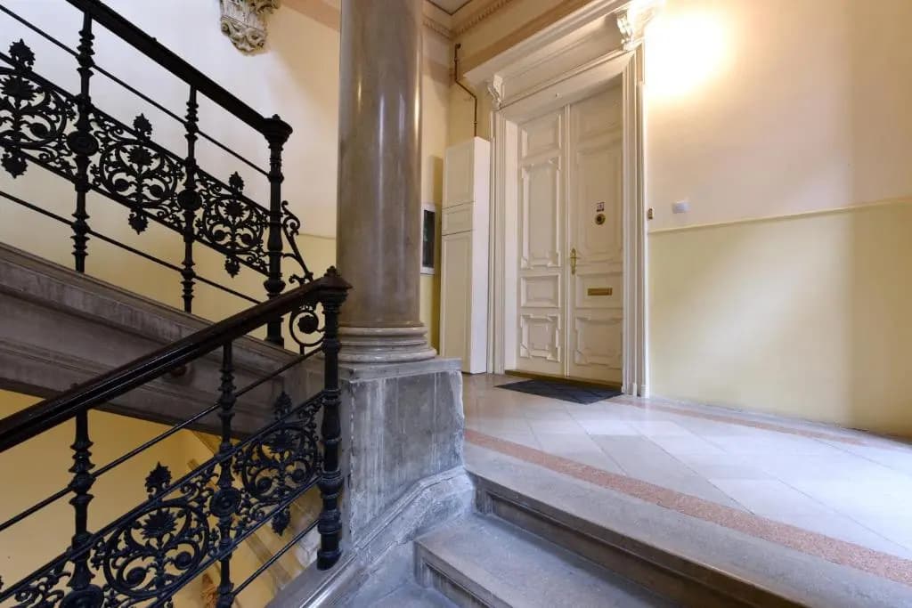 Count Zrinyi Luxourious Residence - photo 8