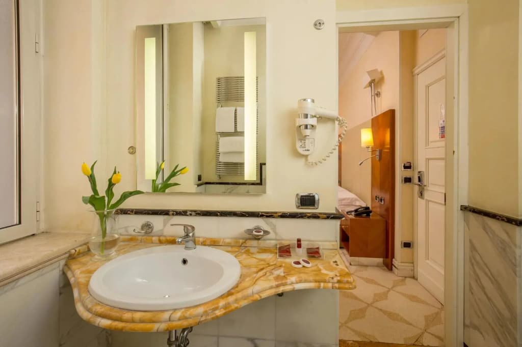 Suite Opera Rooms - photo 10