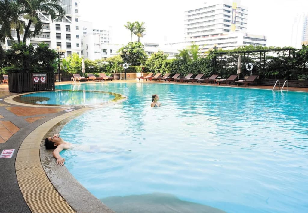 Novotel Bangkok On Siam Square Hotel - photo 16