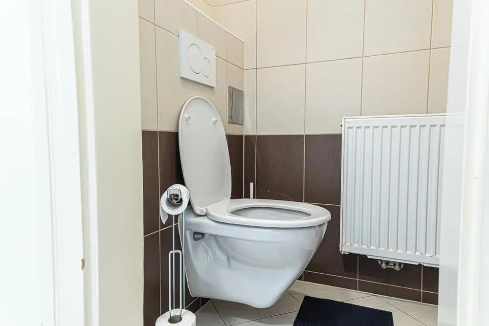 Comfy 2BR Flat Belvedere Vicinity - photo 9