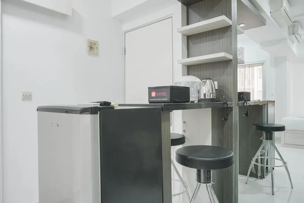 Comfort Studio at Menteng Square Apartment - photo 9