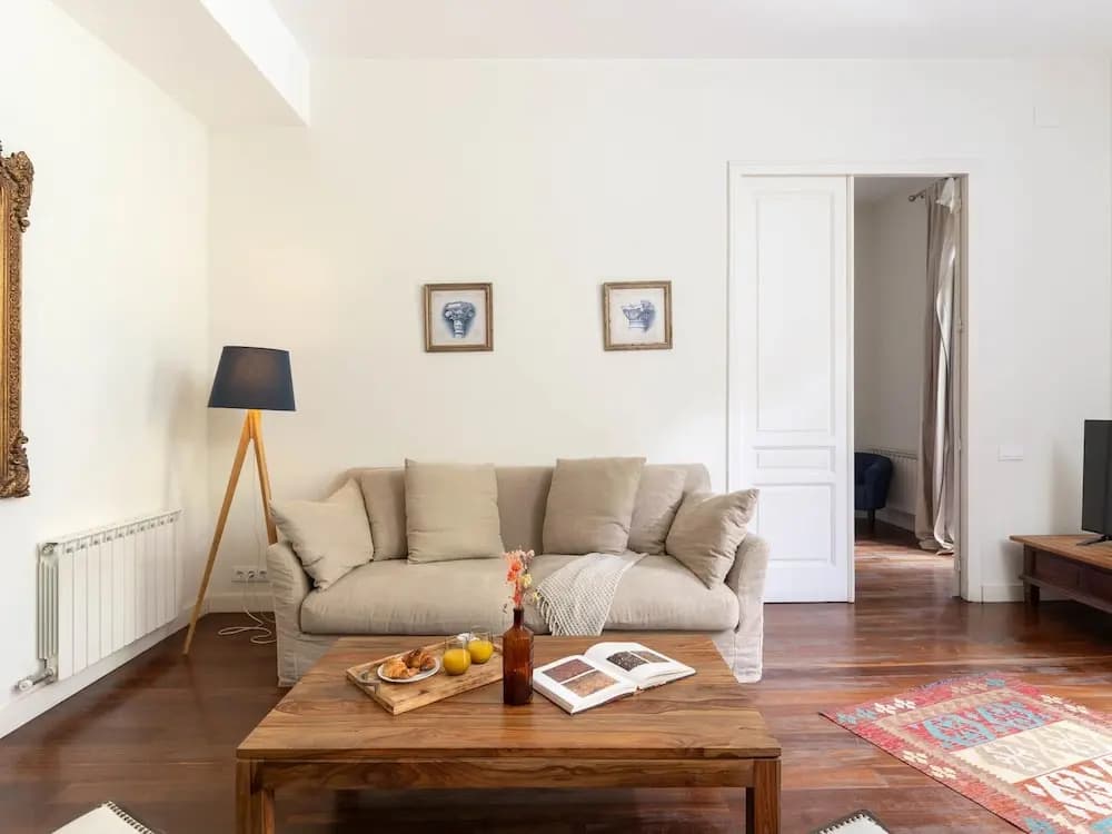 Apartamento Superior de Tres Dormitorios - photo 2