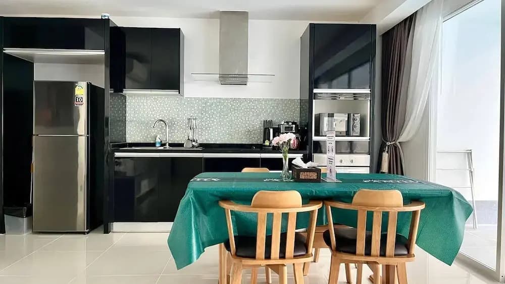 B12a - 2 Bdr Condo With Pool Access, Karon Beach - photo 30