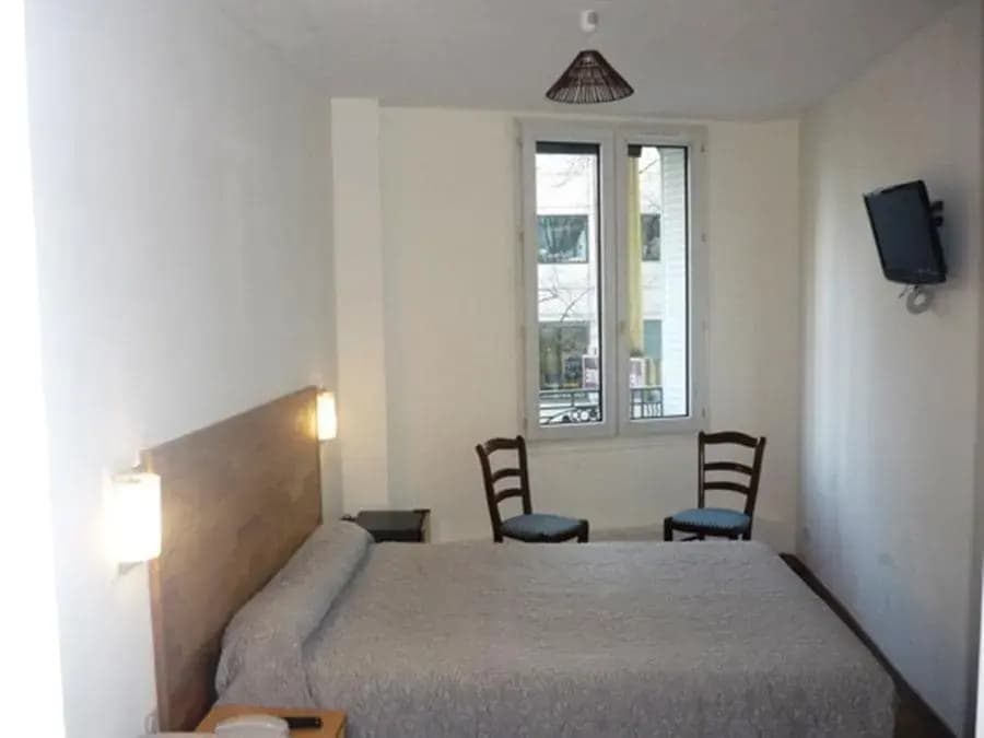 Marys Hotel - photo 16