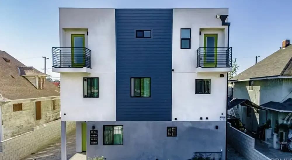 Green HomeStay - photo 11