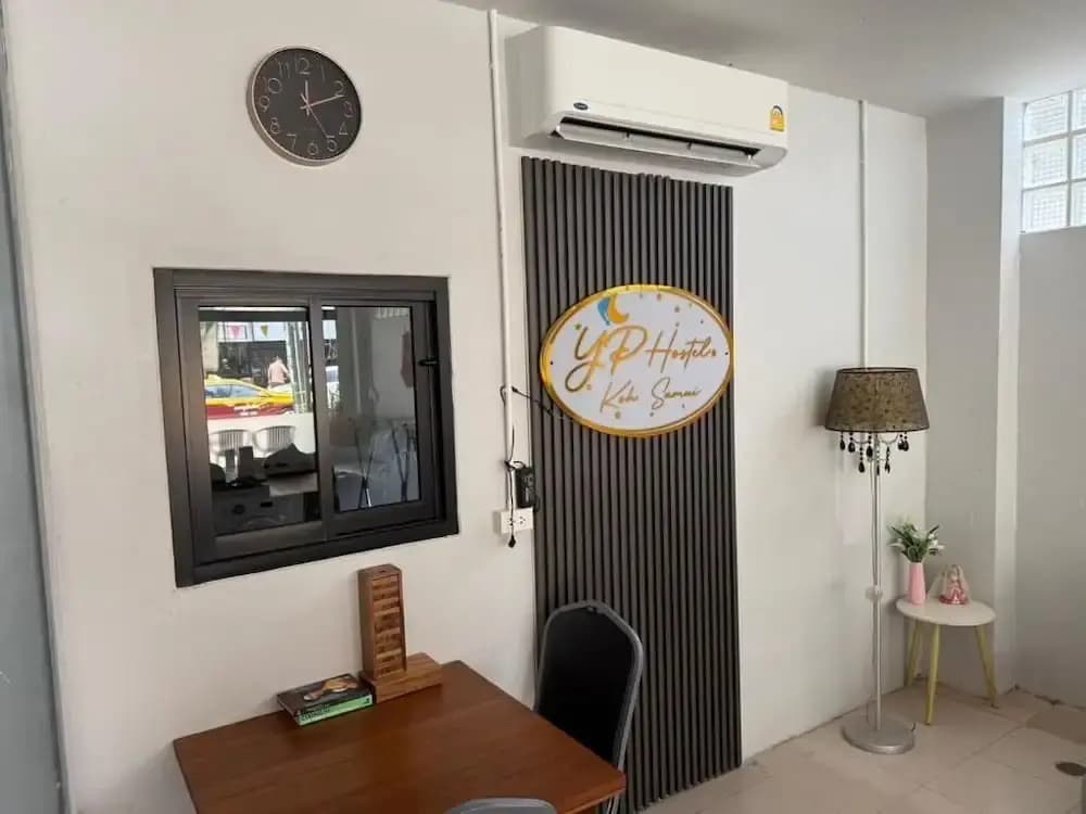 YP Hostel - photo 10