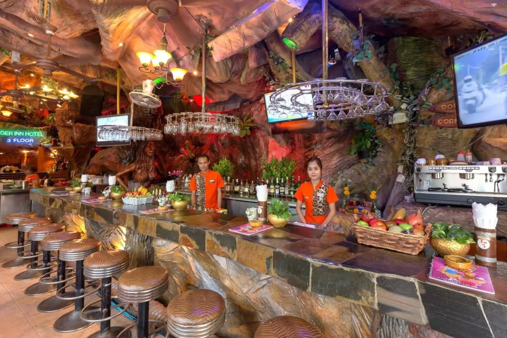 Tiger Inn - photo 18