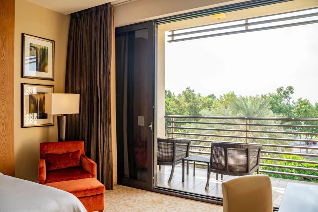 VOGO Abu Dhabi Golf Resort & Spa - photo 42