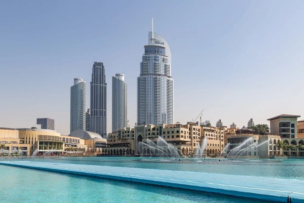 Light + Beautiful 1BR in Amazing Downtown Dubai! - photo 16