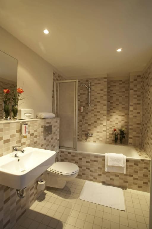 Premier Inn Berlin City Spittelmarkt - photo 4