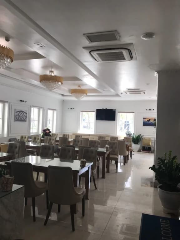 The Marine Hotel - photo 15