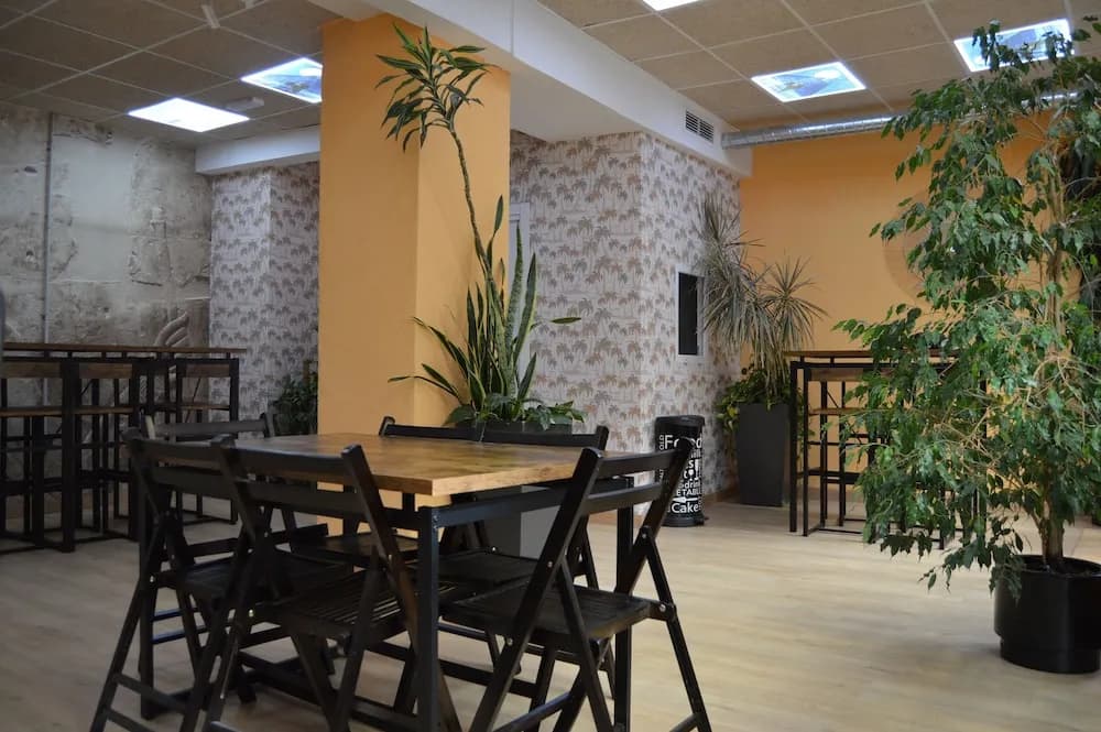 Debod Hostel - photo 17